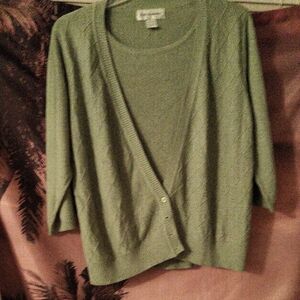 GG Collection Sage Green Women's V-Neck Cardigan